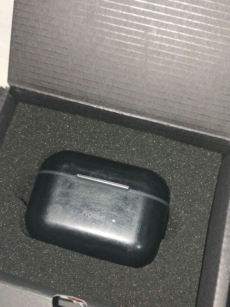 Noise Buds Vs102