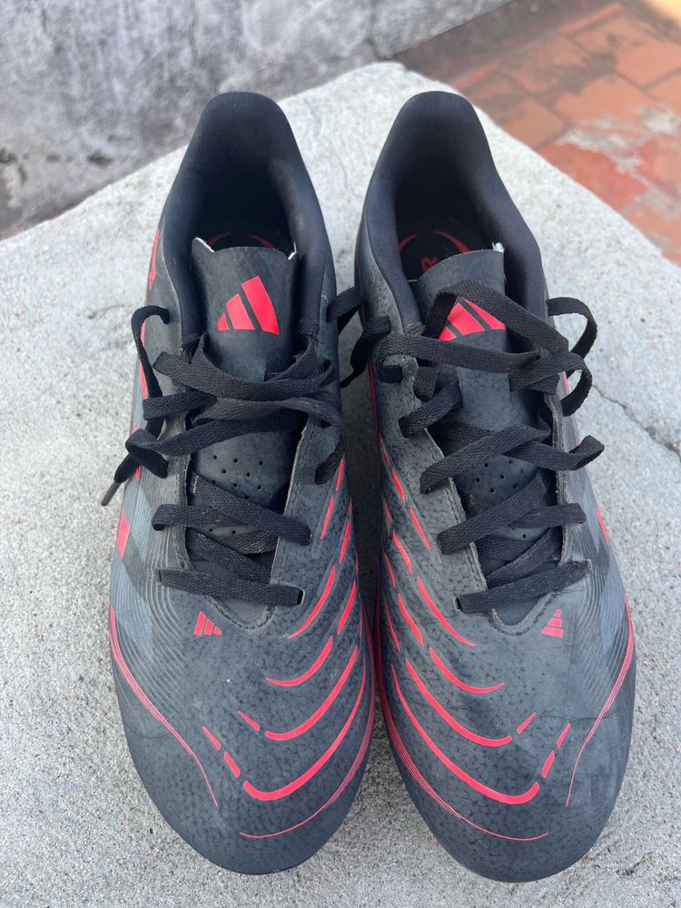 ADIDAS PREDATOR FOOTBALL BOOT PRICE 2500