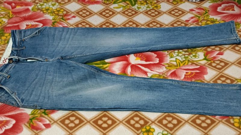 Men jeans