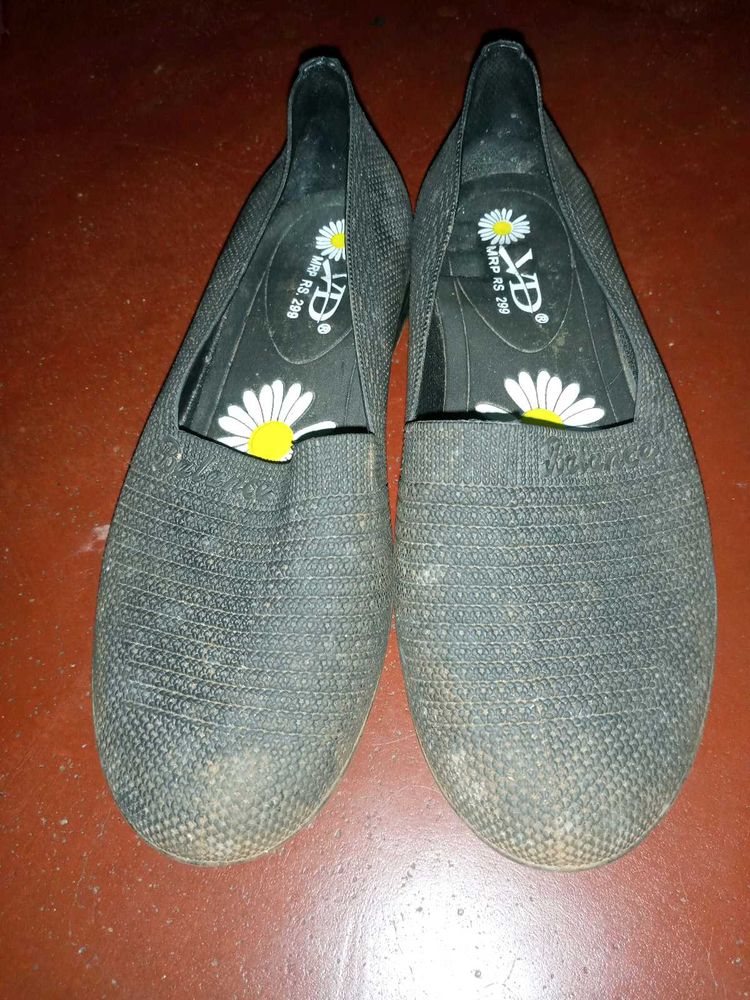 Rainy Shoes