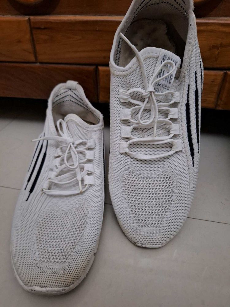 RapidBox CoolCraze Sneakers White Size 9 - Used&#34;