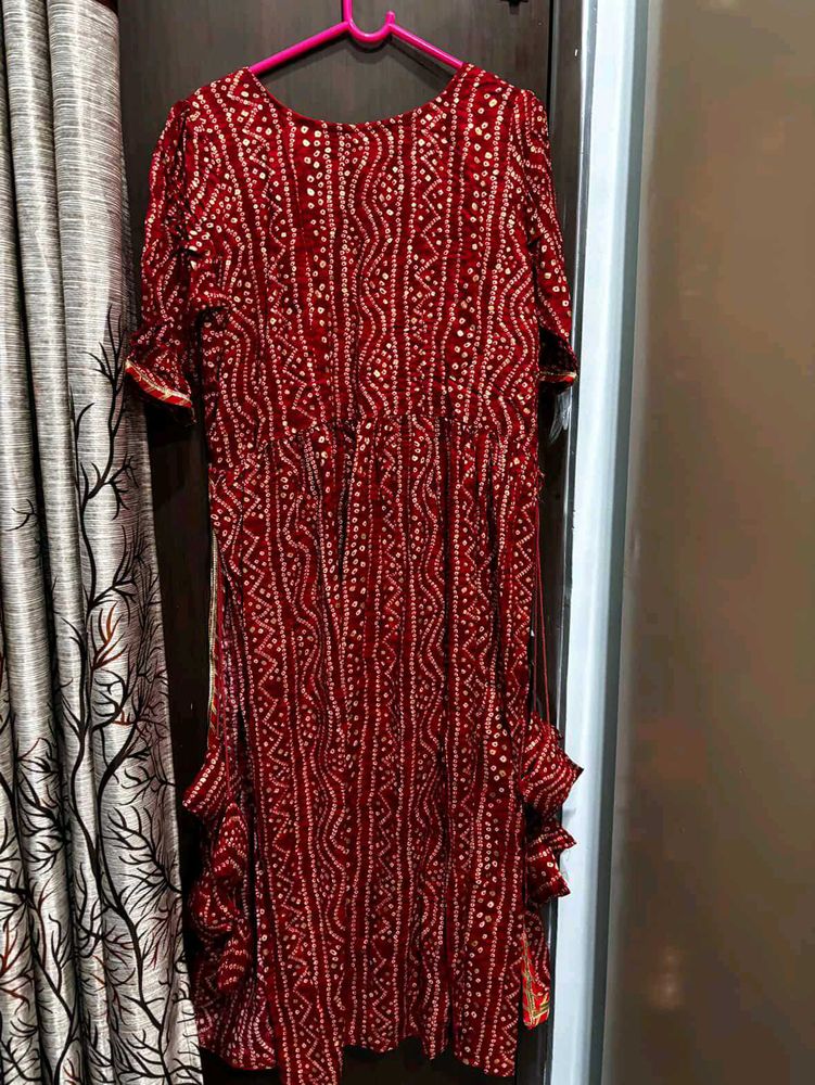 Red Printed Bhandni kurta with tussel
