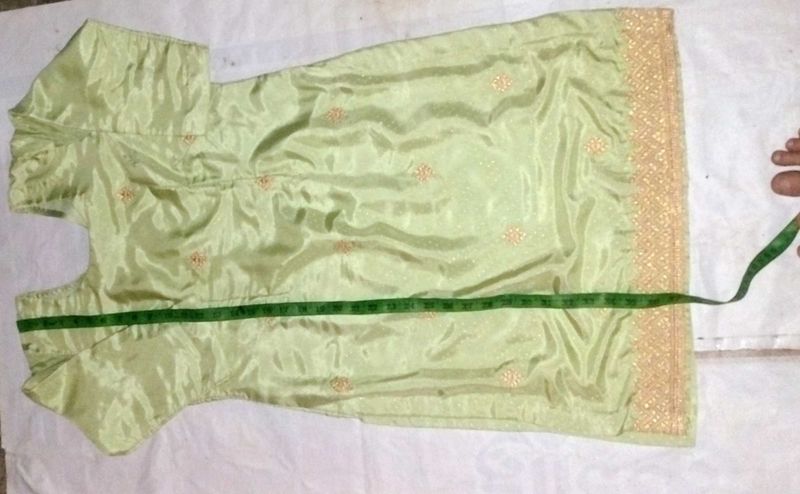 Suith Pathani Silky