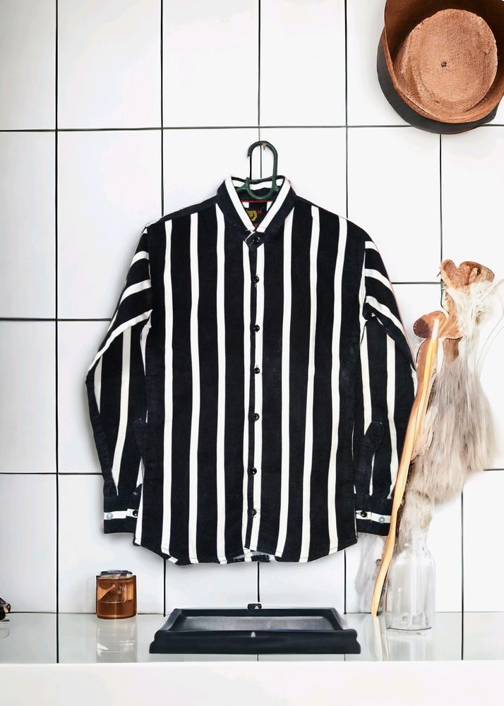 Black Striped Shirt ✌🏻