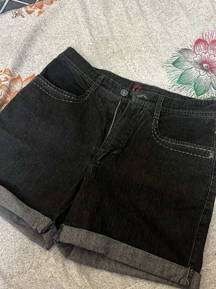 CHARCOAL DENIM SHORTS