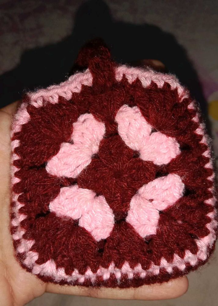 Crochet Airpod Holder