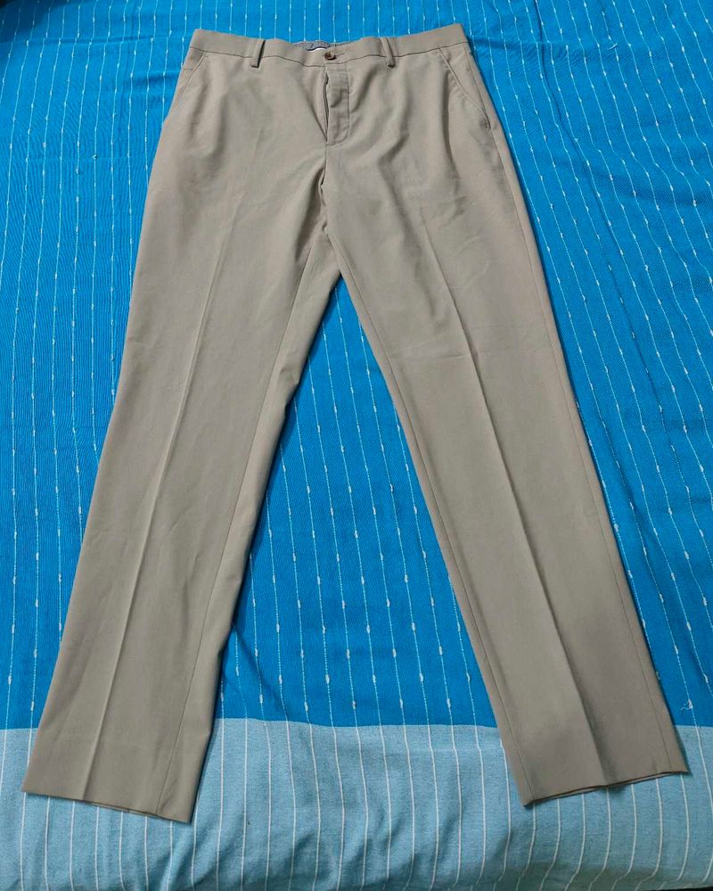 Men&#39;s Khaki Formal pants