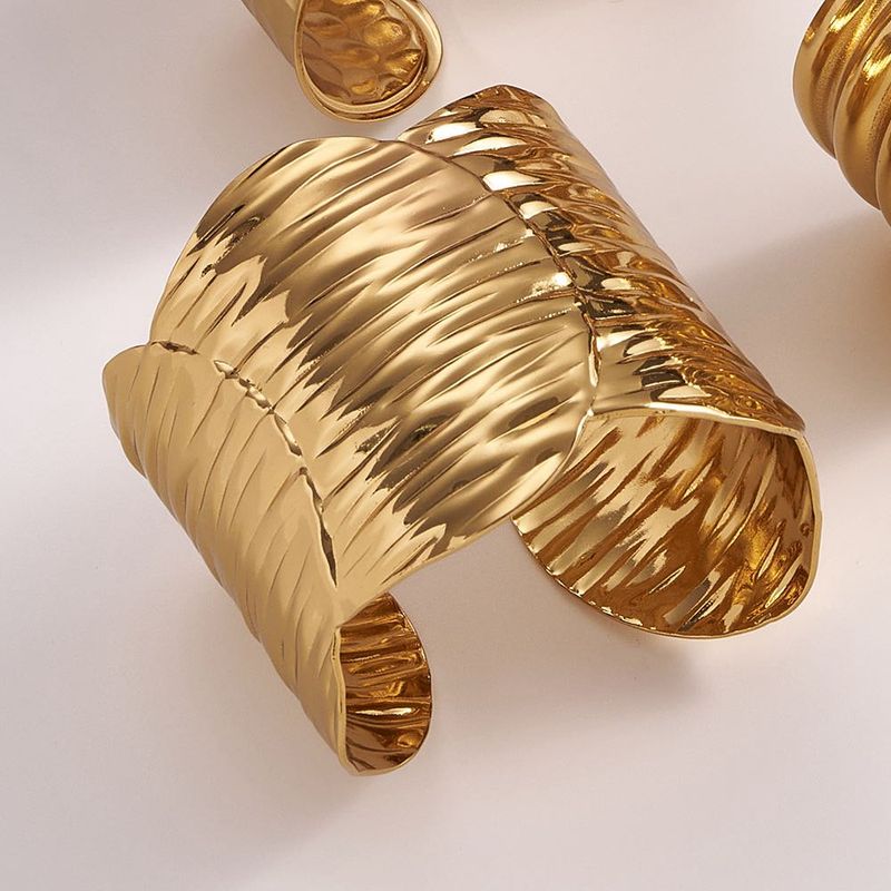 Abstract Gold Bangle Handcuff Anti-tarnish