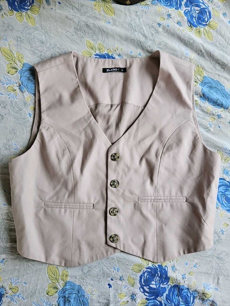 Cute Cropped Vest