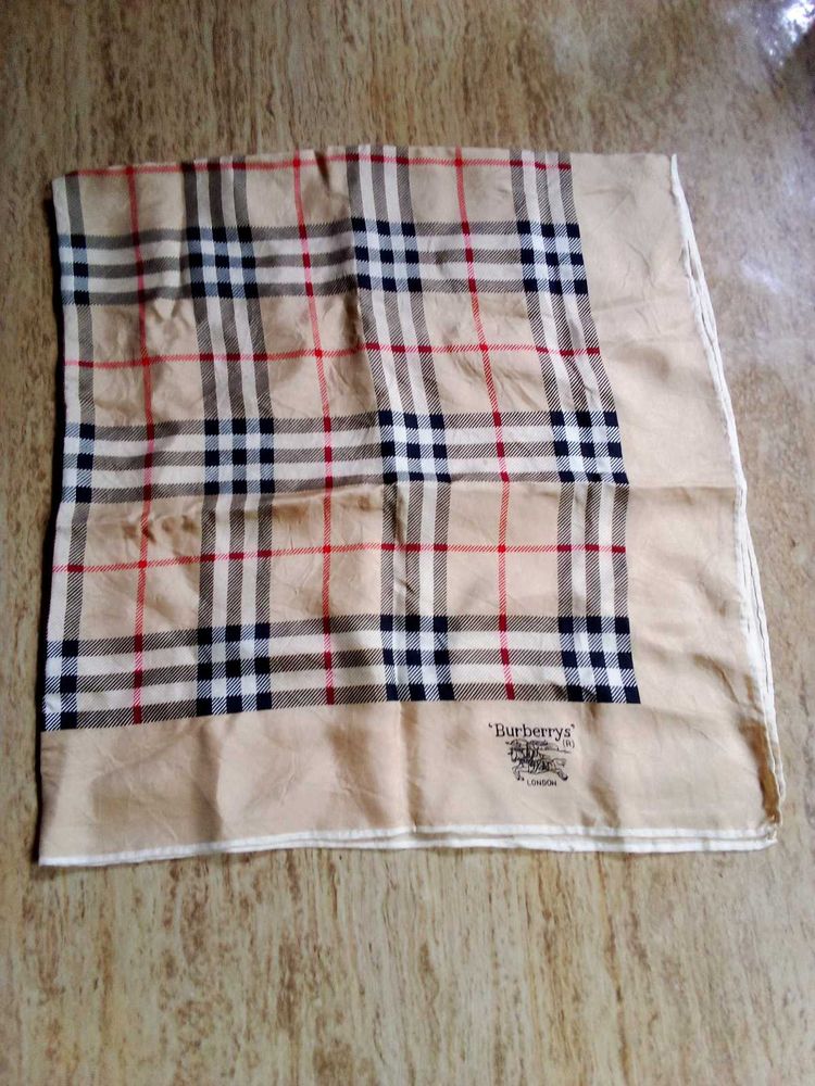 Burberry Stole