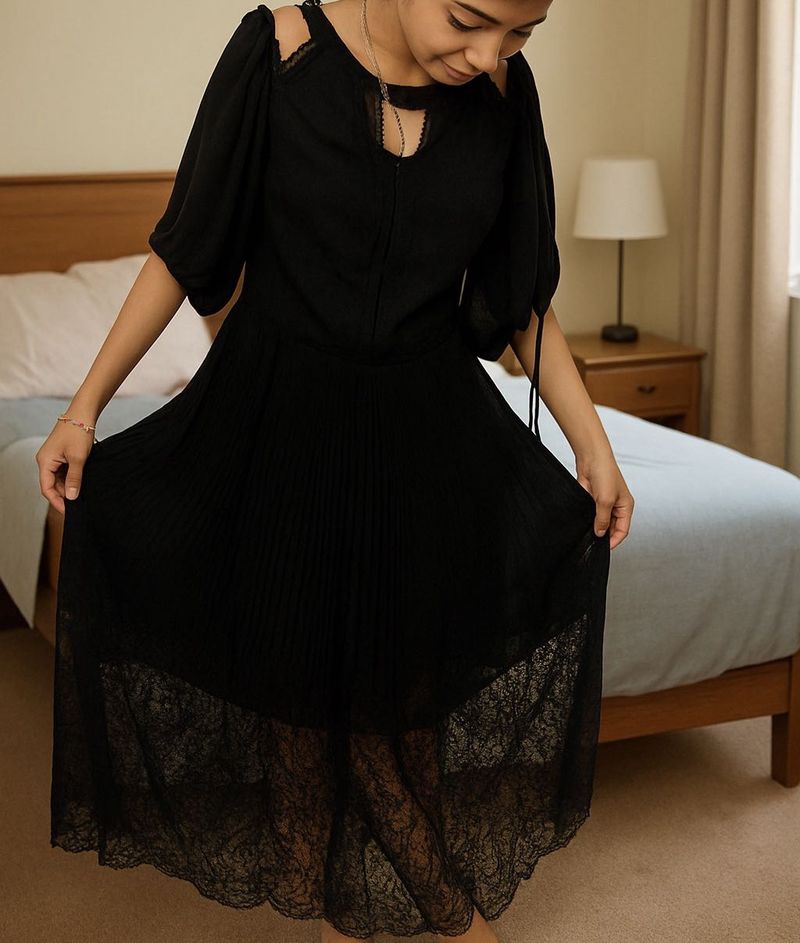 Black Gown!