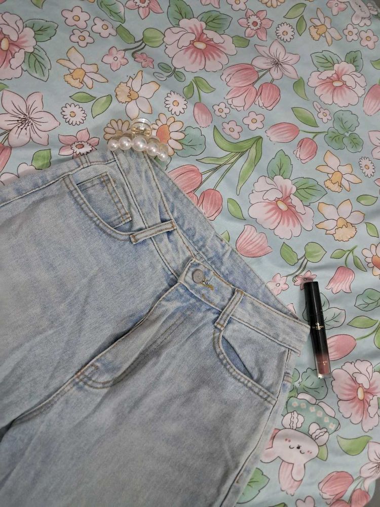 Light Wash Denim Jeans