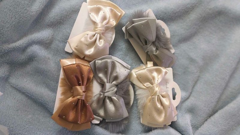 Hair Furr Rubber Band Bow