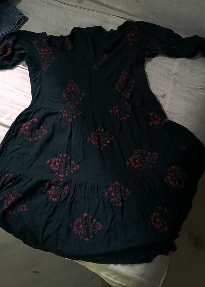 Rahon Frilled Top 👗
