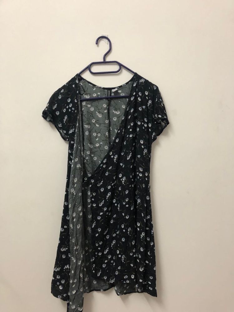 Hnm Floral Wrap Up Dress