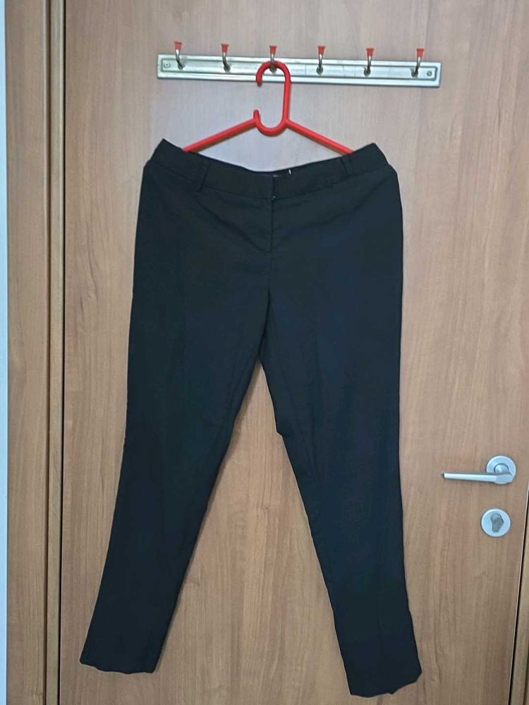 Annabelle Woman Black Trousers SIZE 30