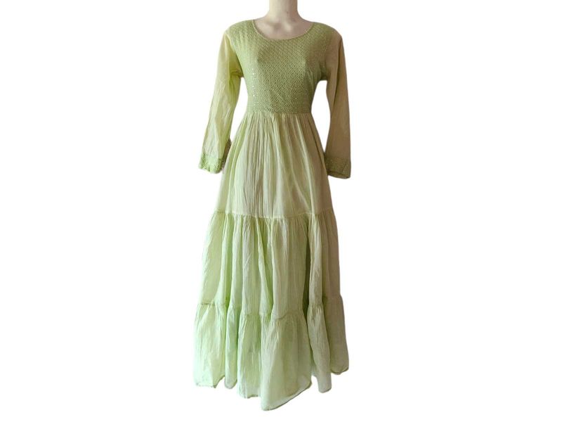 ✨ Elegant Pastel Green Flowy Maxi Dress💚