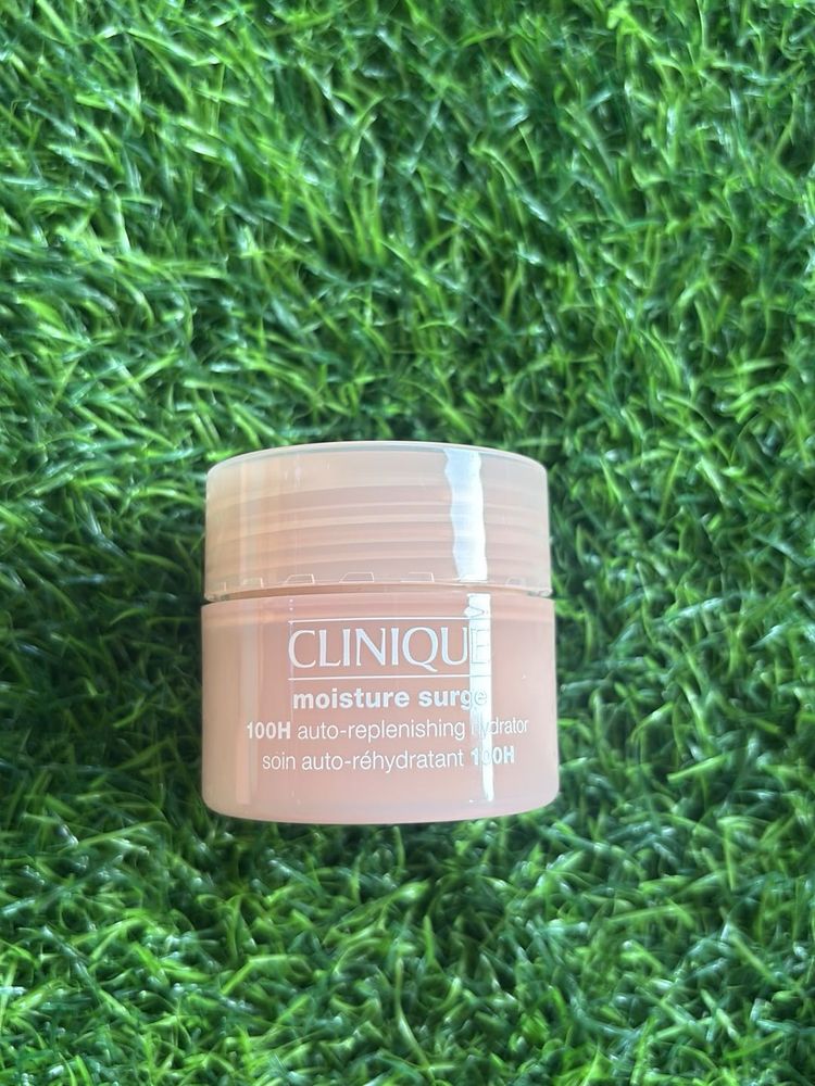 Clinique Moisture Surge