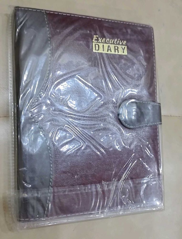 Hardcover diary with packing