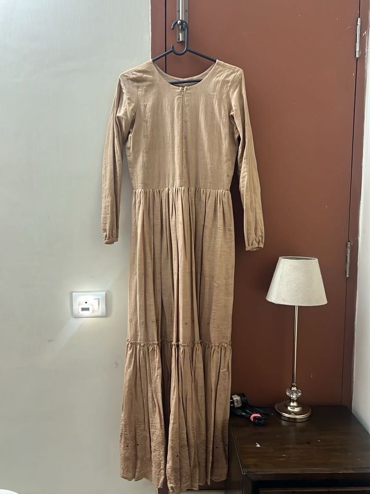 Feeding Friendly , Front Zip , Maxi Gown