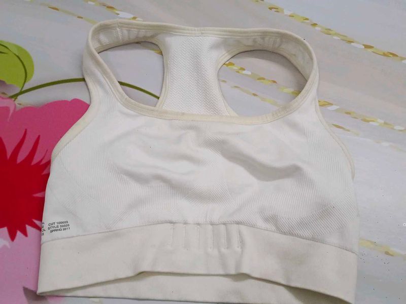 (200)White Sports Bra