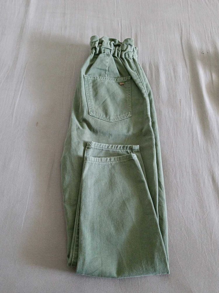 Green Elastic Waist Jeans