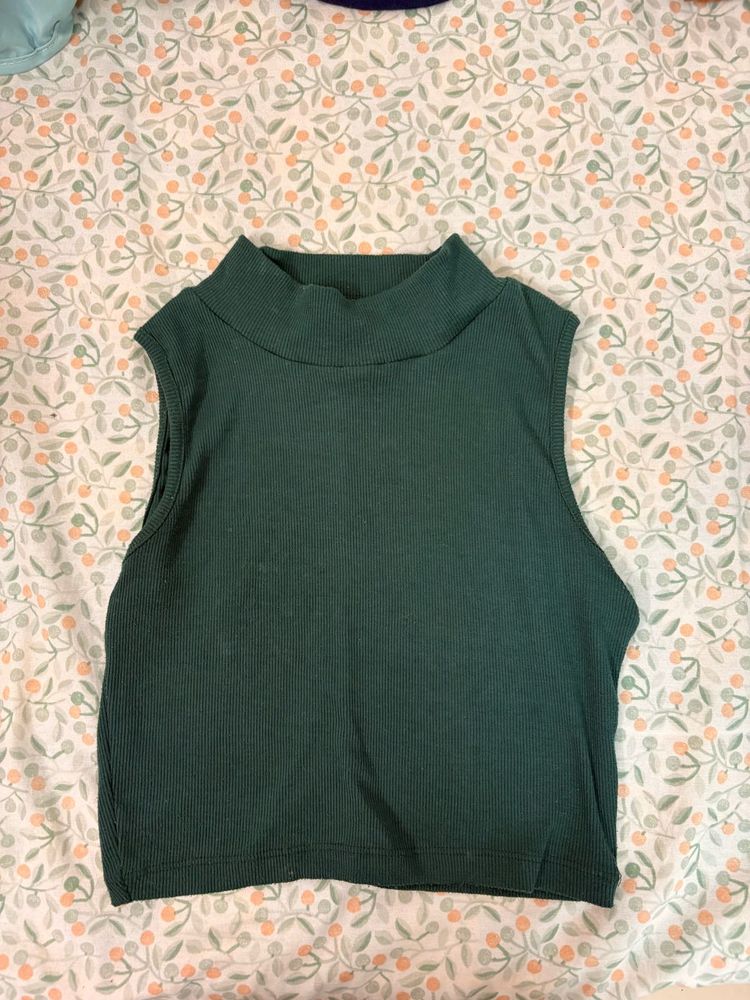 Green Sleeveless Top