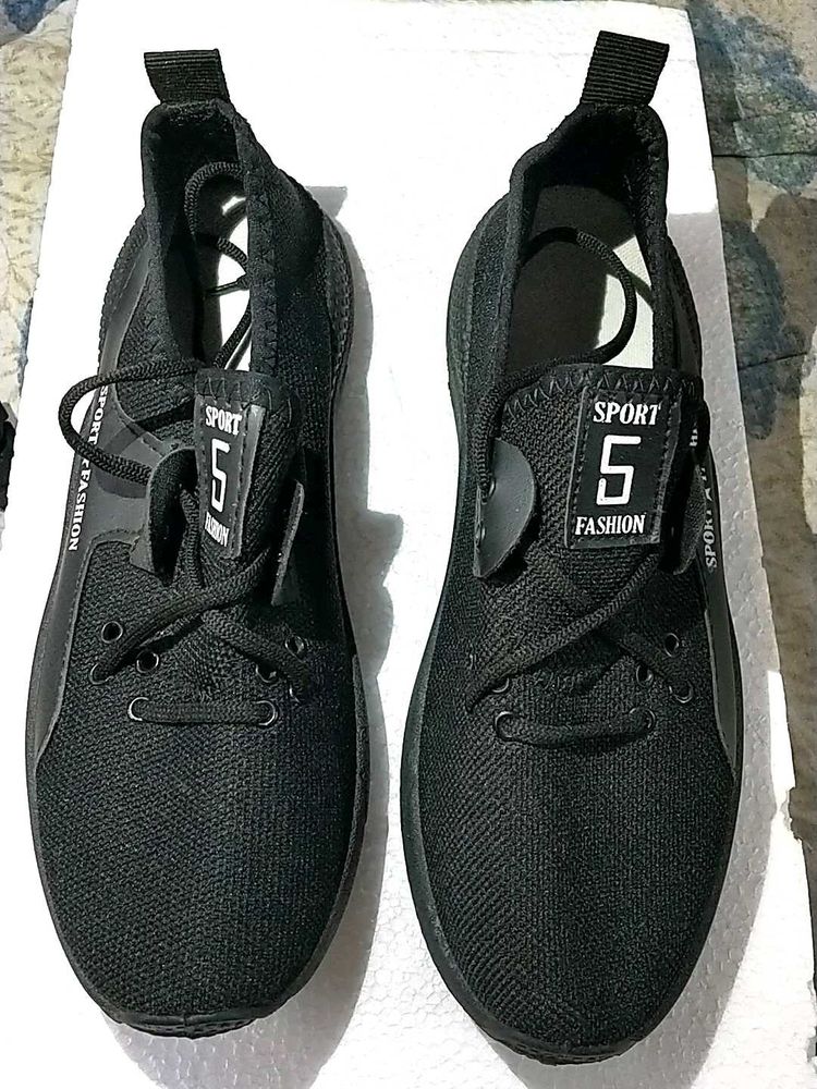 Sports Fashion Shoe Size 8