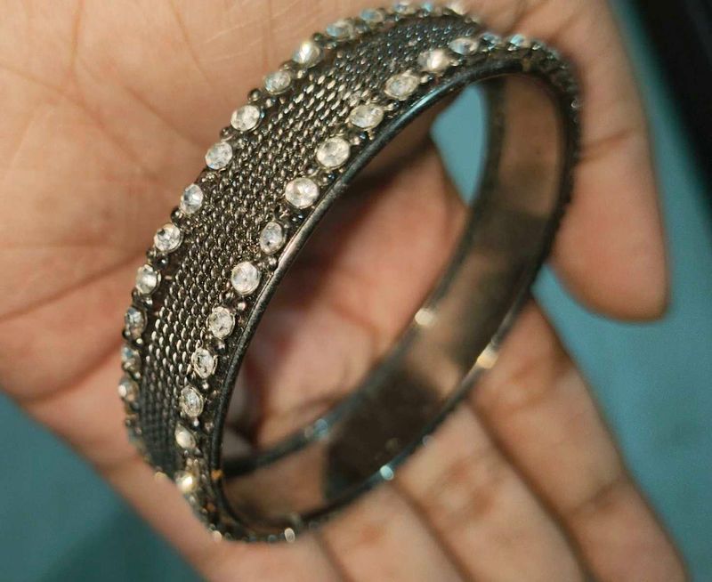 Sparkling Bangle Bracelet