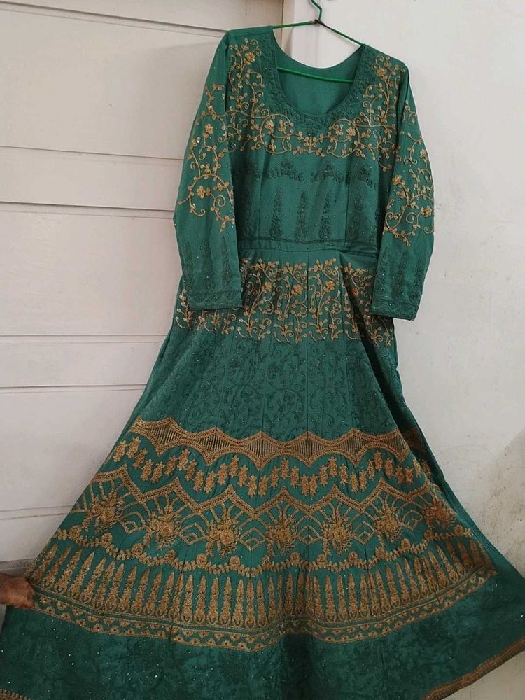 Elegant Green Ethnic Gown With Duppatta