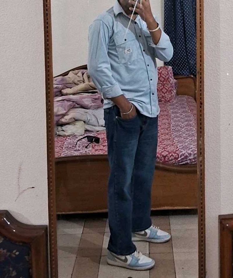 on sale blue straight fit