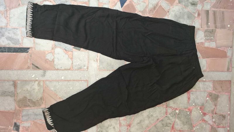 Affordable Black Straight Pant