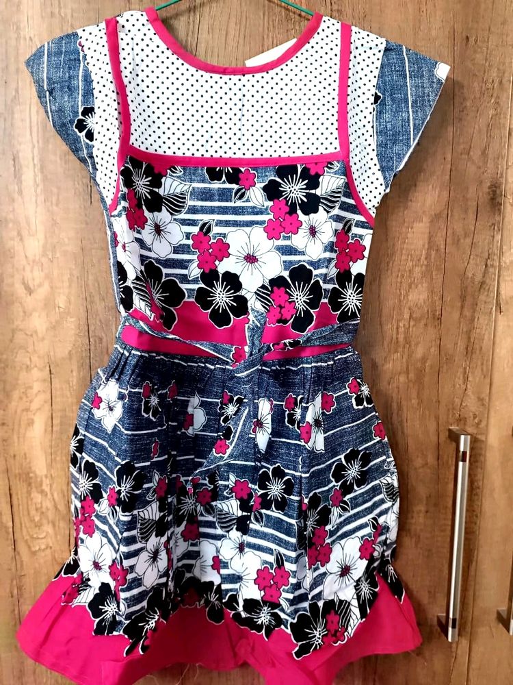 Girls Cotton Frock For Aged 4 To 6 Years