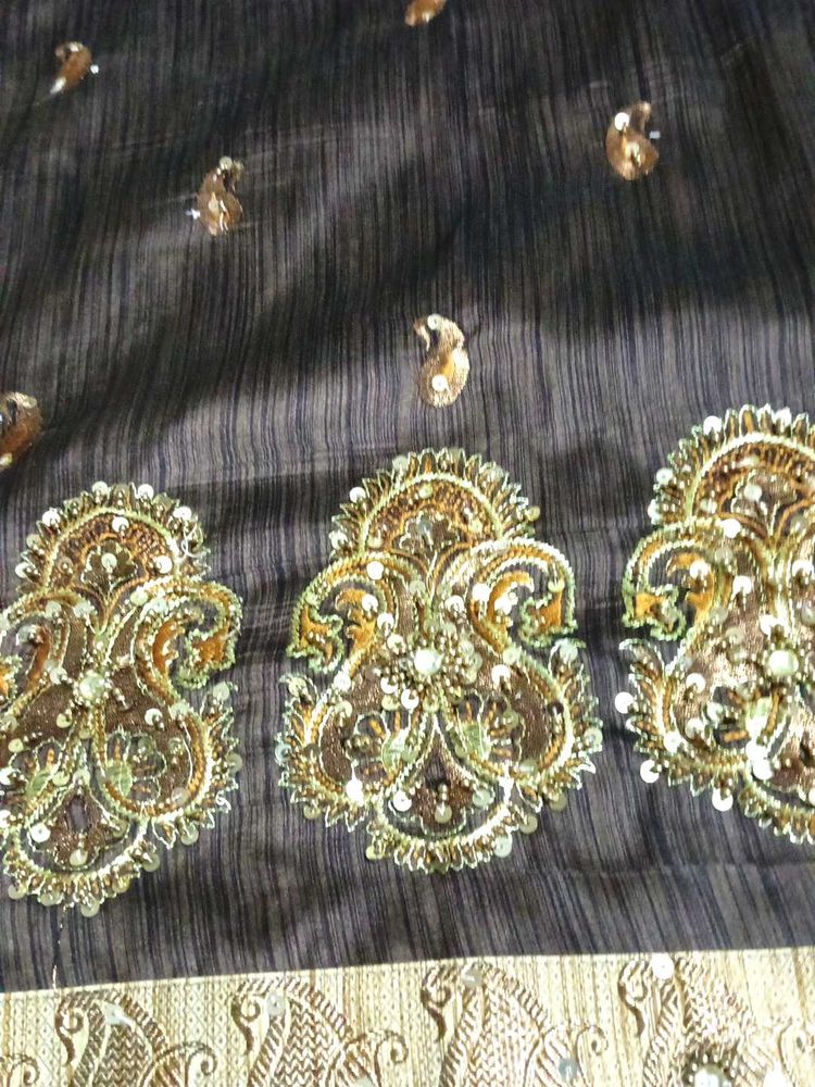 Brown Saree Forparties,Festive Season