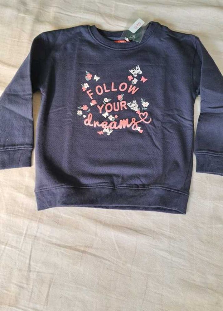 Kid&#39;s sweatshirt