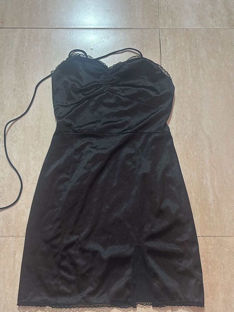Glam Black Dress From Urbanic