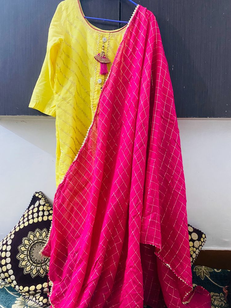 Women Pretty Chanderi Cotton Suit🥰❤️