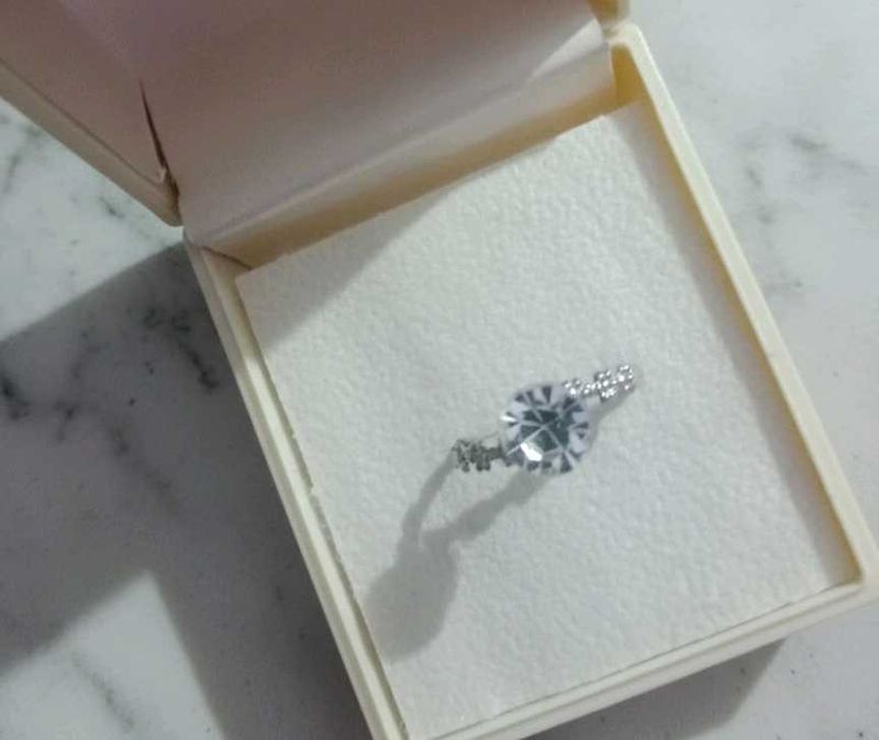 Elegant Silver color Ring