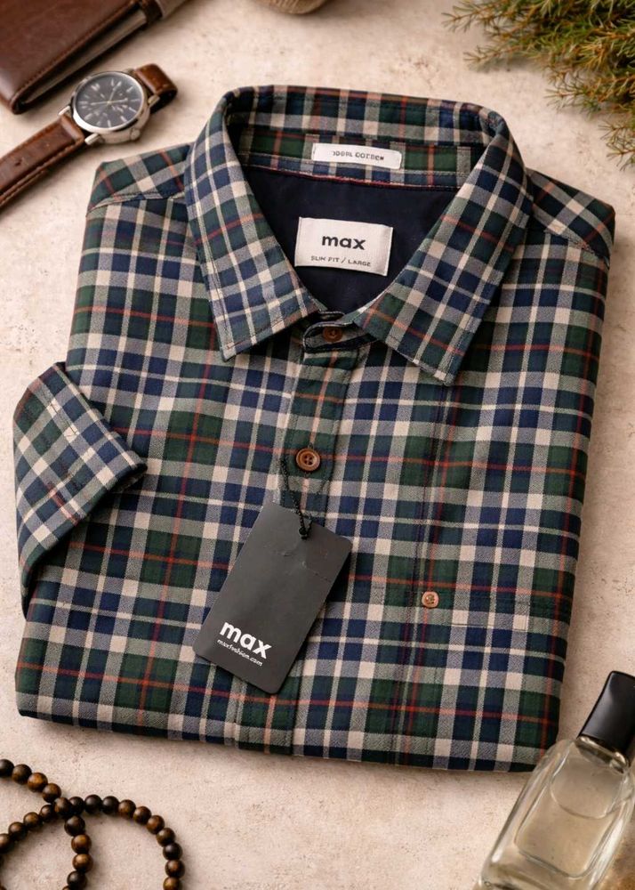 Men's Plaid Short Sleeve Shirt- Brand New