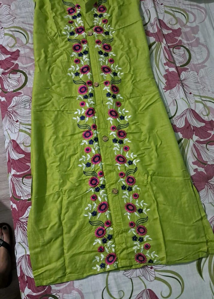Sleeveless Kurti