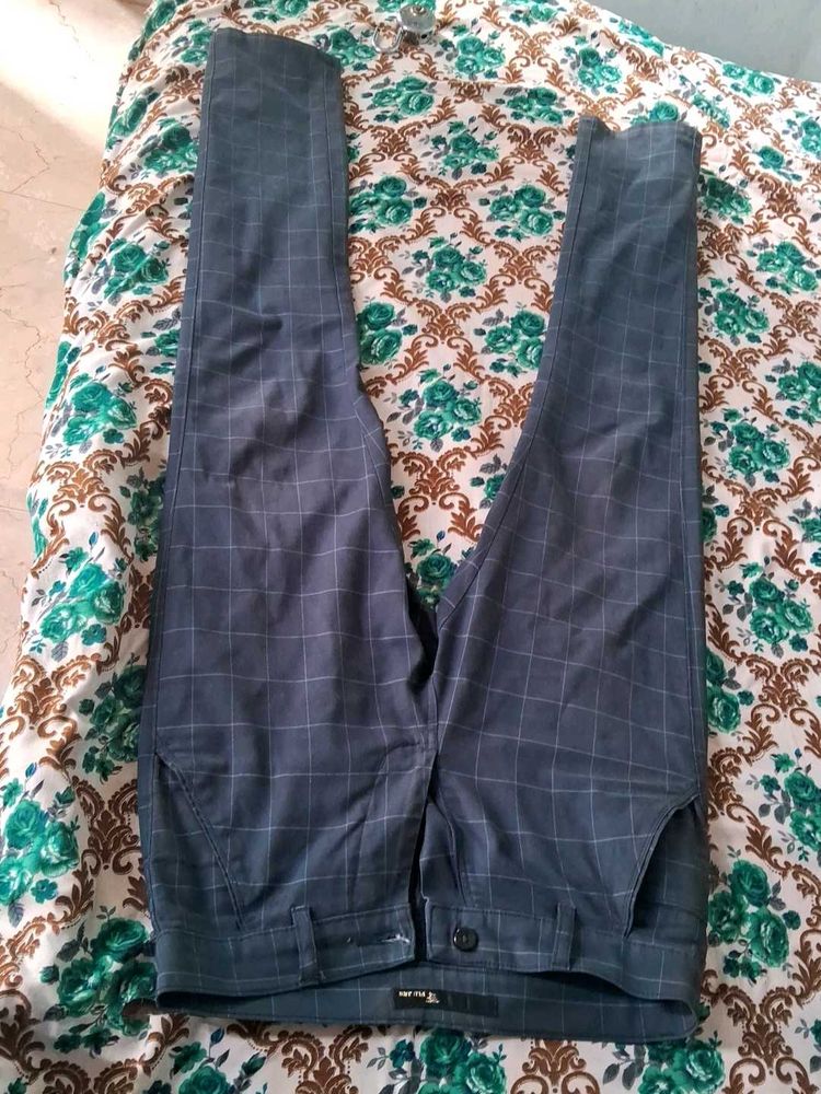 Checkered Casual Trousers