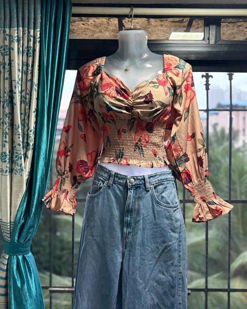 Floral Print Long Sleeve Top