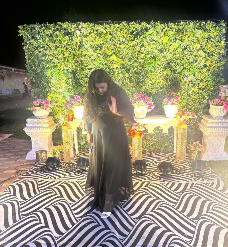 Elegant Black Maxi Dress