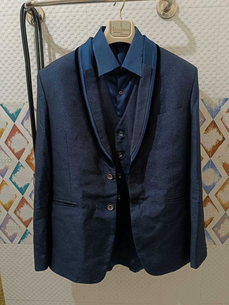 Men&#39;s 3 Piece Blazer And Suit