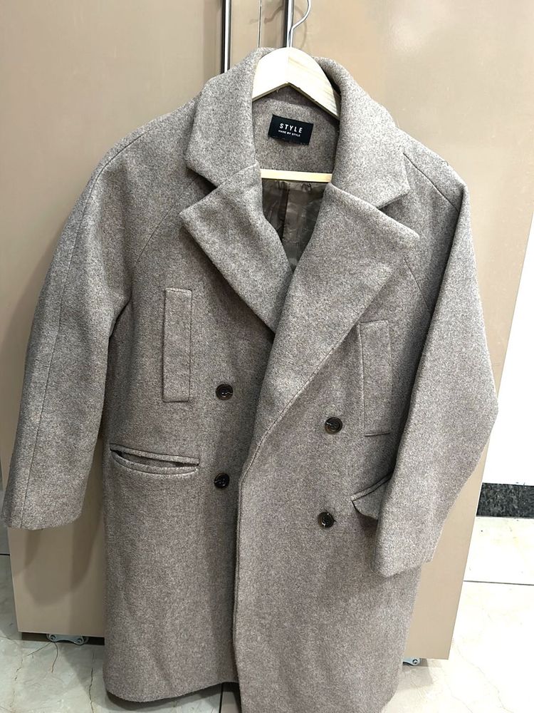Elegant Wool Blend Overcoat