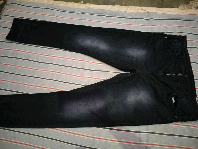 Black Jeans