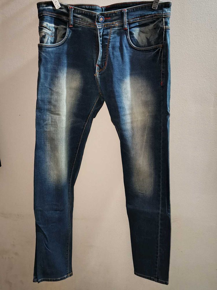 Dusty Brand Jeans. Read Description
