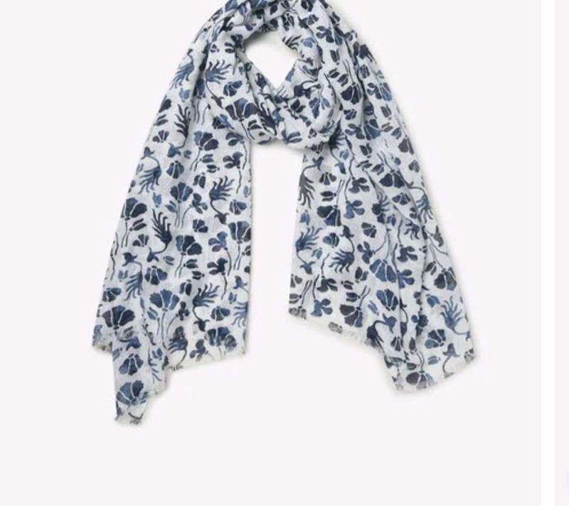 Floral Print Stole