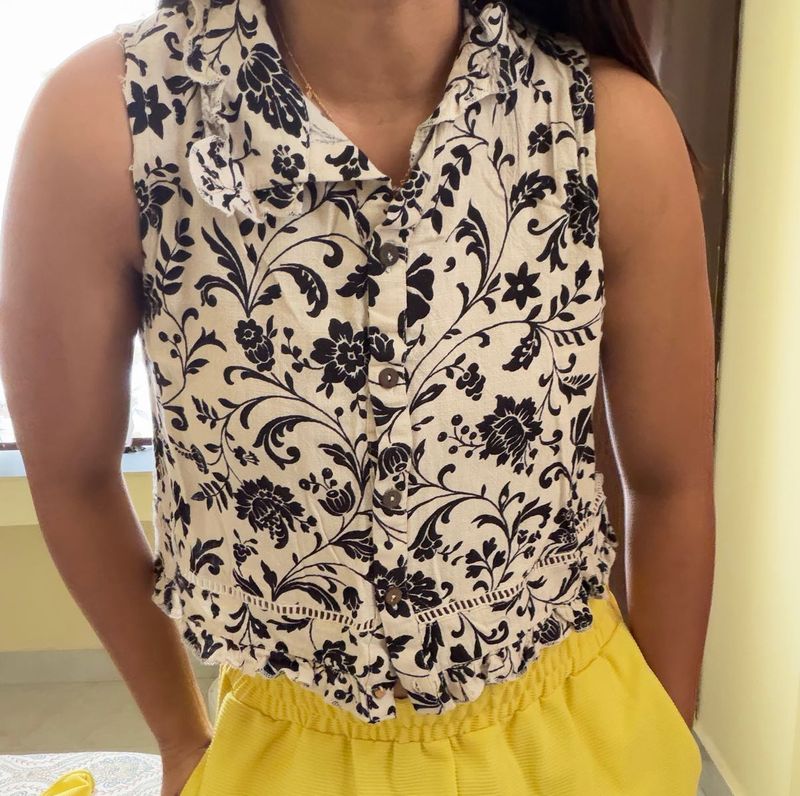 Floral Sleeveless Top