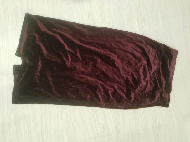 Burgundy Velvet Leggings